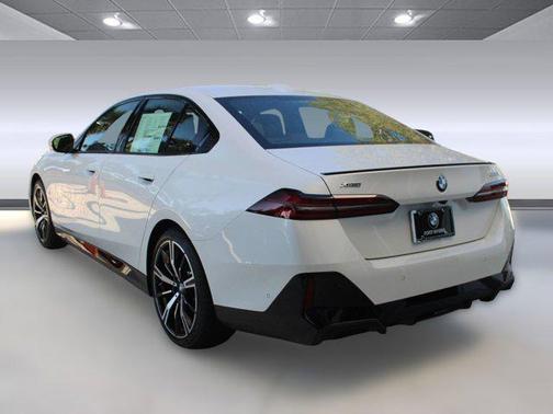 2026 BMW 530 i xDrive