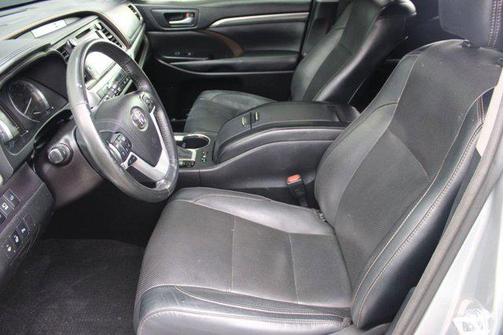 2018 Toyota Highlander Limited Platinum