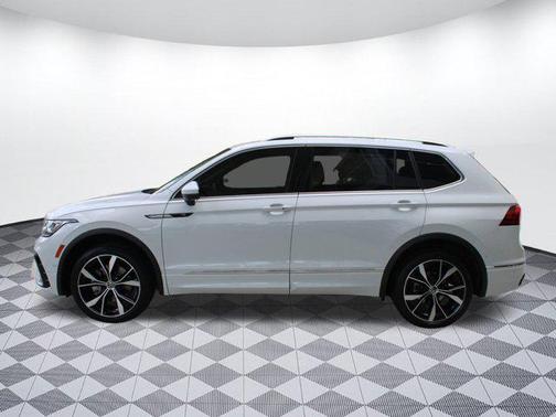 2024 Volkswagen Tiguan 2.0T SEL R-Line 4MOTION