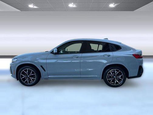 Brooklyn Grey Metallic 2024 BMW X4 xDrive30i