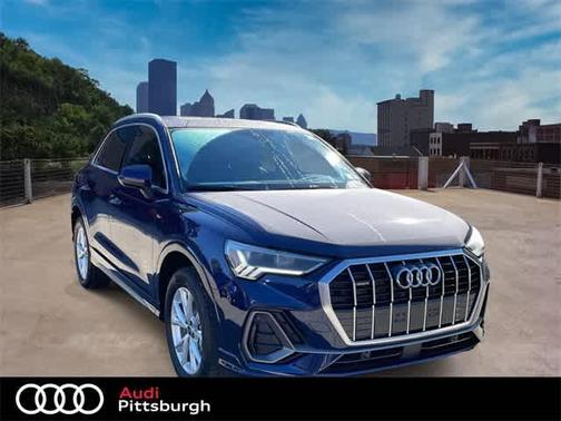 2025 Audi Q3 Premium 45 TFSI S line quattro Tiptronic