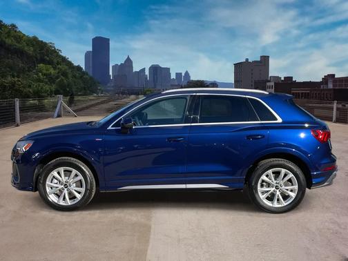 2025 Audi Q3 Premium 45 TFSI S line quattro Tiptronic