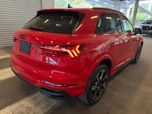 2025 Audi Q3 45 S line Premium Plus