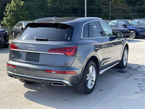 2022 Audi Q5 45 S line Premium