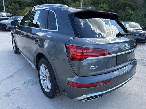 2022 Audi Q5 45 S line Premium