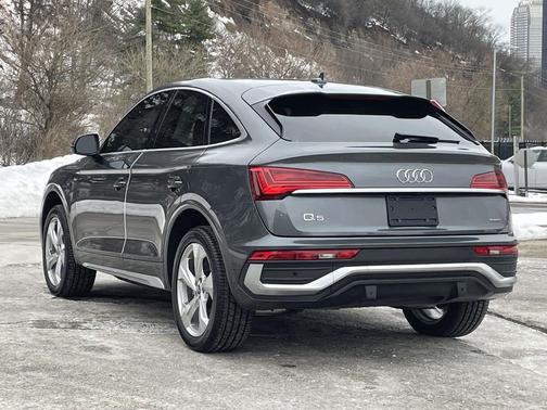 2023 Audi Q5 45 S line Premium Plus