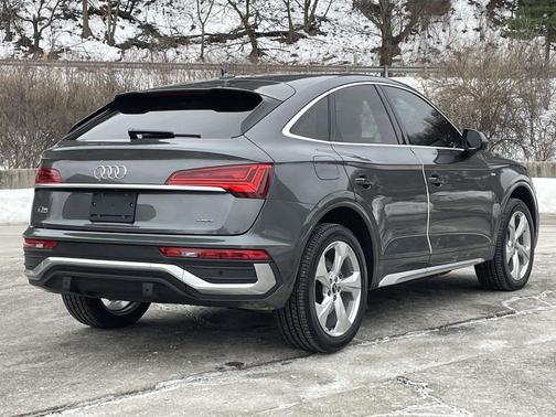2023 Audi Q5 45 S line Premium Plus