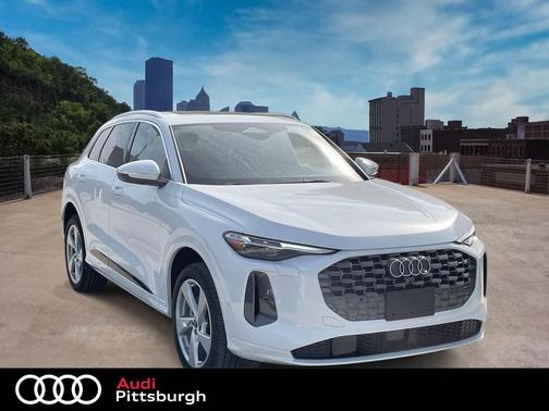 2025 Audi Q5 Premium Plus