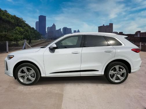 2025 Audi Q5 Premium Plus