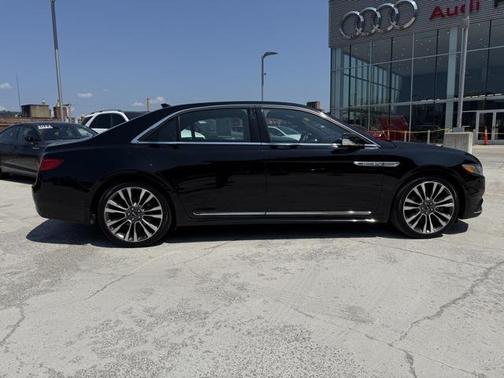 2018 Lincoln Continental Reserve