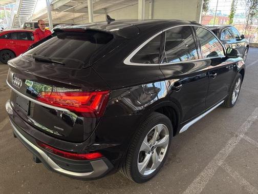 2023 Audi Q5 45 S line Premium