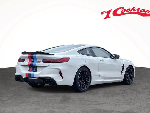 2022 BMW M8 Competition