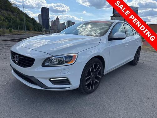 2017 Volvo S60 T5 Dynamic