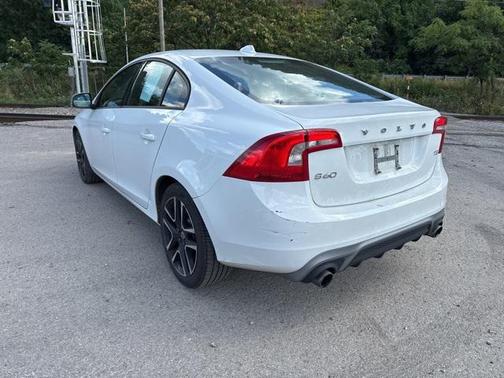 2017 Volvo S60 T5 Dynamic