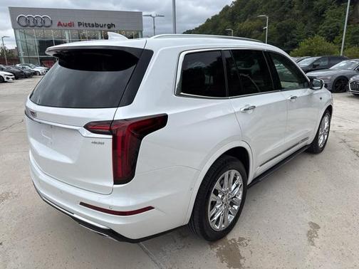 2023 Cadillac XT6 Premium Luxury AWD