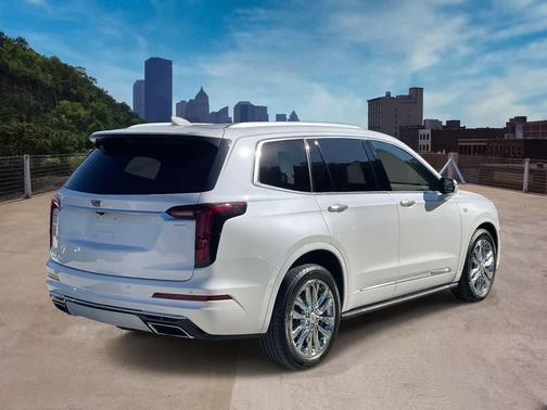 2023 Cadillac XT6 Premium Luxury AWD