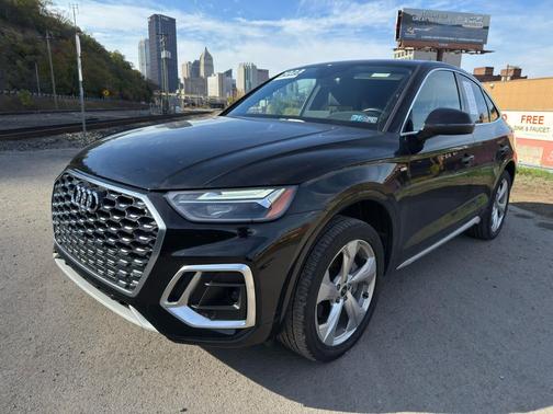 2023 Audi Q5 45 S line Premium Plus
