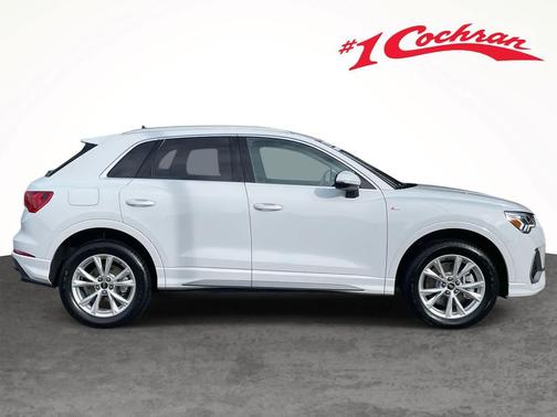 2025 Audi Q3 Premium 45 TFSI S line quattro Tiptronic