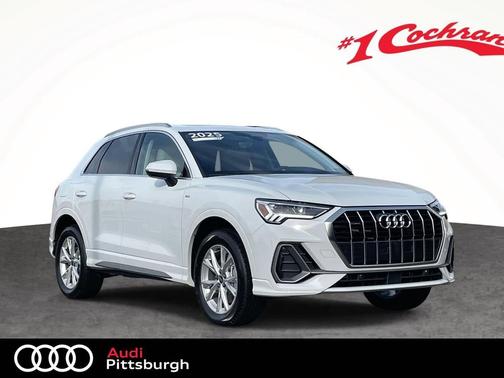 2025 Audi Q3 Premium 45 TFSI S line quattro Tiptronic
