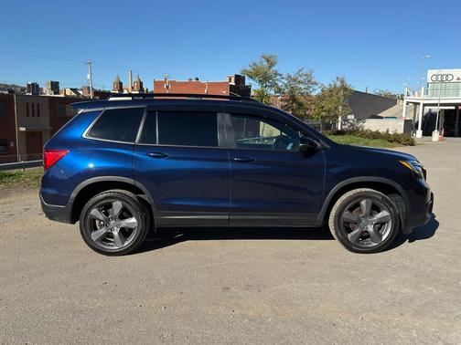 2020 Honda Passport AWD Touring