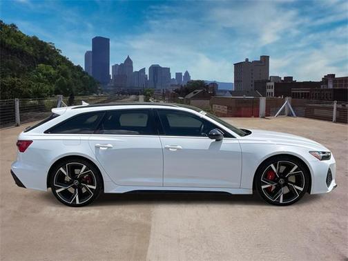 2023 Audi RS 6 Avant 4.0T