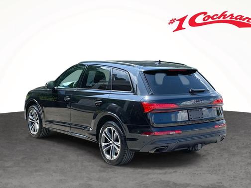 2025 Audi Q7 45 Premium Plus