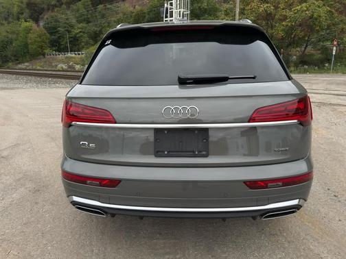 2024 Audi Q5 45 S line Premium Plus