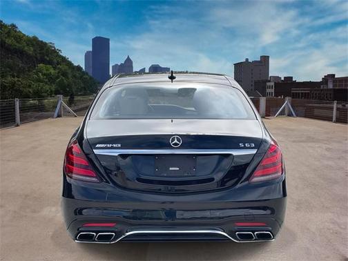 2018 Mercedes-Benz AMG S 63 4MATIC