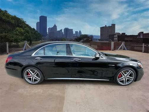 2018 Mercedes-Benz AMG S 63 4MATIC