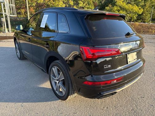 2025 Audi Q5 45 S line Premium