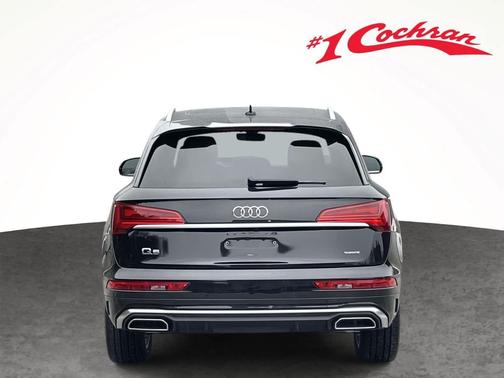 2022 Audi Q5 45 S line Prestige