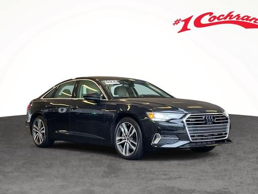 2022 Audi Q5 45 S line Prestige