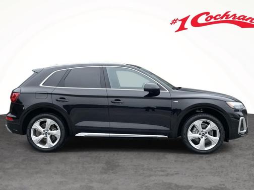 2022 Audi Q5 45 S line Prestige