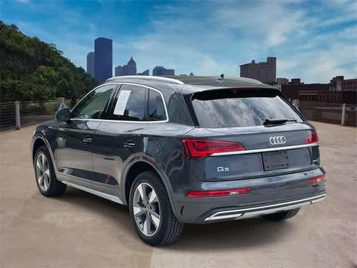 2024 Audi Q5 40 Premium