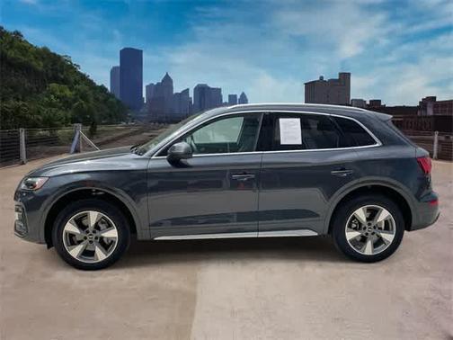 2024 Audi Q5 40 Premium