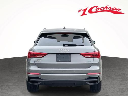 2024 Audi Q3 Premium 45 TFSI S line quattro Tiptronic