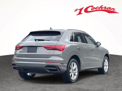 2024 Audi Q3 Premium 45 TFSI S line quattro Tiptronic