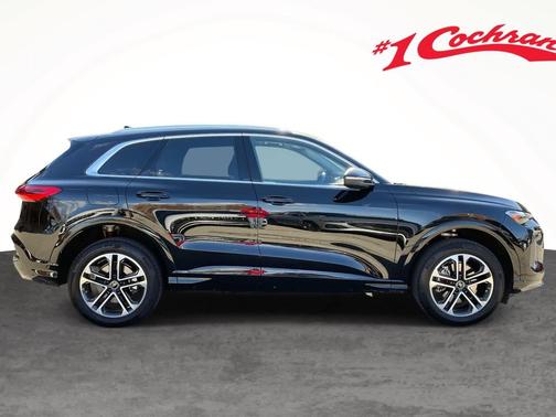 2025 Audi Q5 Premium TFSI quattro S tronic