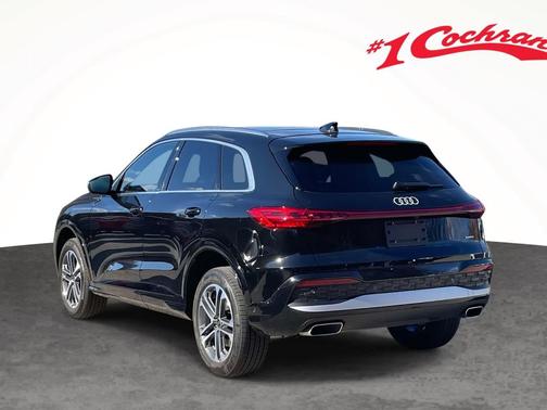 2025 Audi Q5 Premium TFSI quattro S tronic