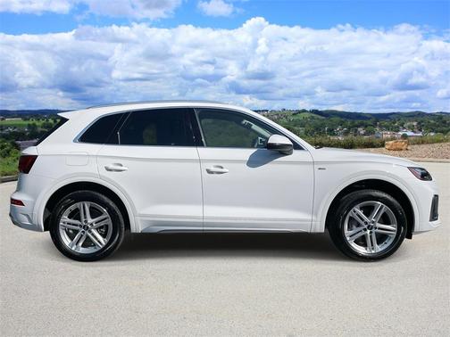 2024 Audi Q5 55 S line Premium Plus