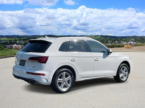 2024 Audi Q5 55 S line Premium Plus