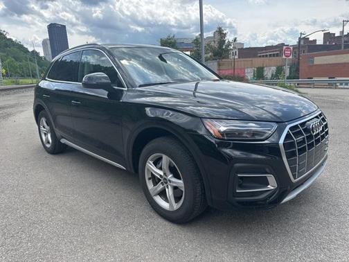 2022 Audi Q5 40 Premium