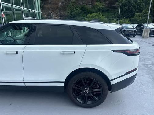 Fuji White 2020 Land Rover Range Rover Velar P250 S