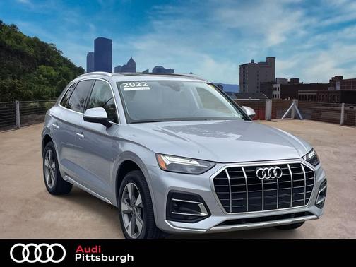 2022 Audi Q5 40 Premium Plus