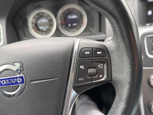 2013 Volvo S60 T5 Premier