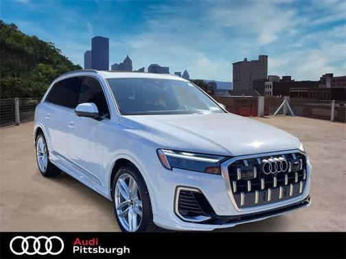 2025 Audi Q7 55 Premium Plus
