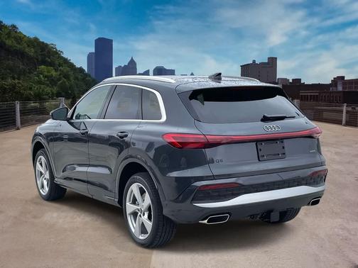 2025 Audi Q5 Premium Plus
