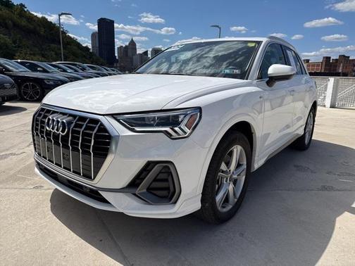 2024 Audi Q3 45 S line Premium Plus