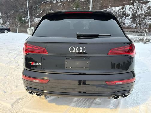 2022 Audi SQ5 3.0T Premium Plus