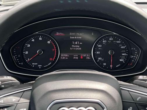 Mythos Black Metallic 2023 Audi Q5 45 S line Premium